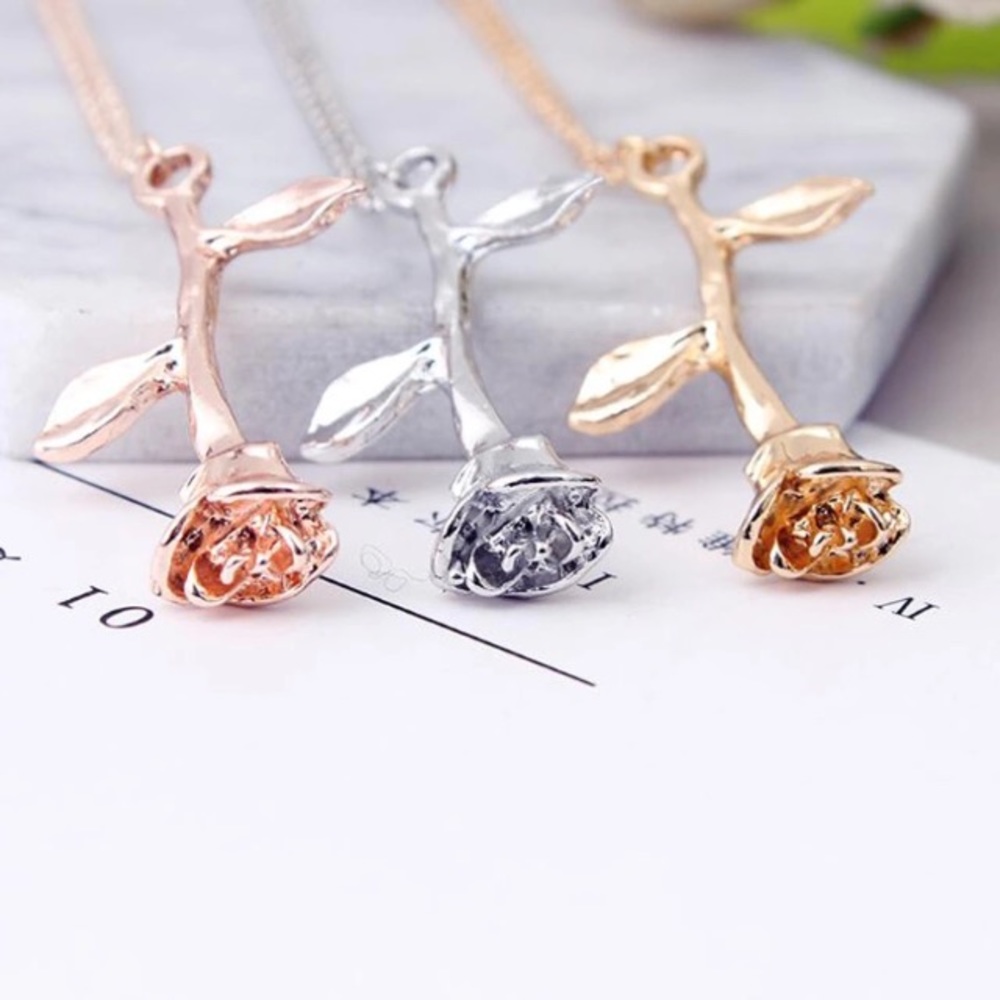 New Rose Necklace - Picture 2 of 8